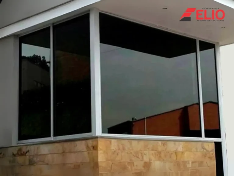 laminas-polarizadas-para-vidrios-para-el-control-de-luz-y-temperatura