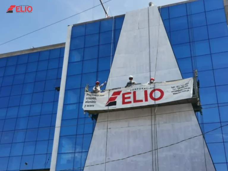 muro-cortina-sistema-stick-para-edificios-instalada-por-la-corporacion-elio-en-lima