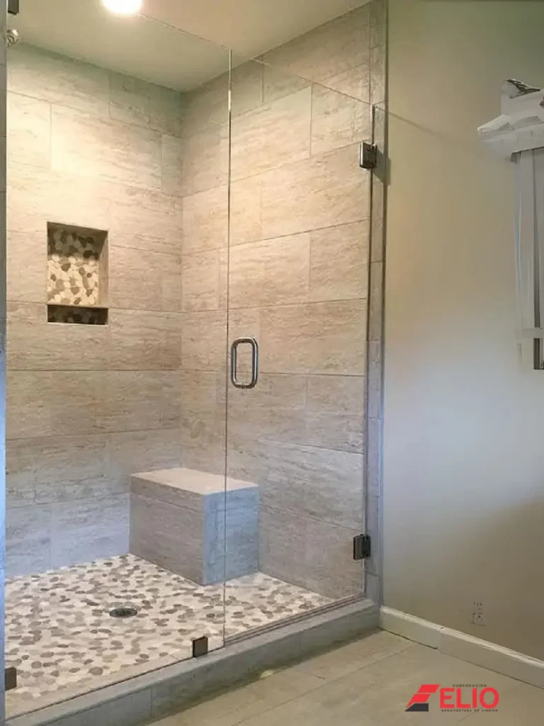 puerta-de-ducha-batiente-para-baño-en-lima
