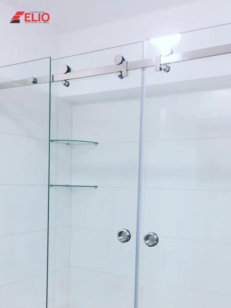 puertas-para-baños-modernas-sistema-euro-en-acero-inoxidable