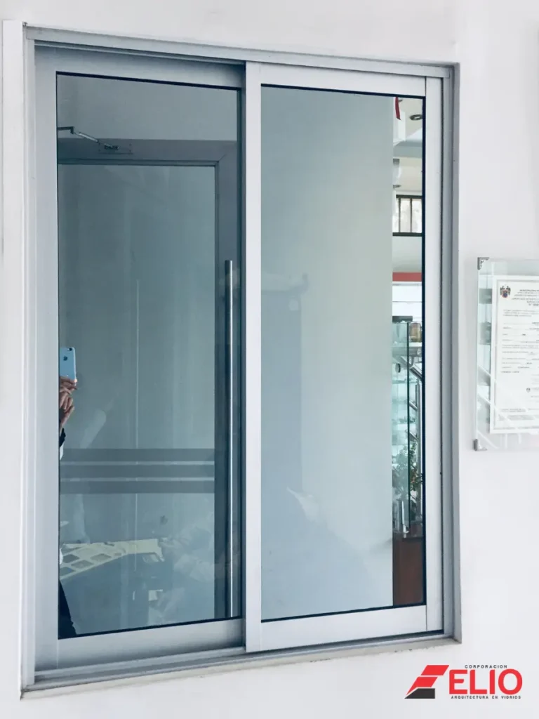 ventana-corrediza-antiruido-con-sistema-hermetico-en-serie-20