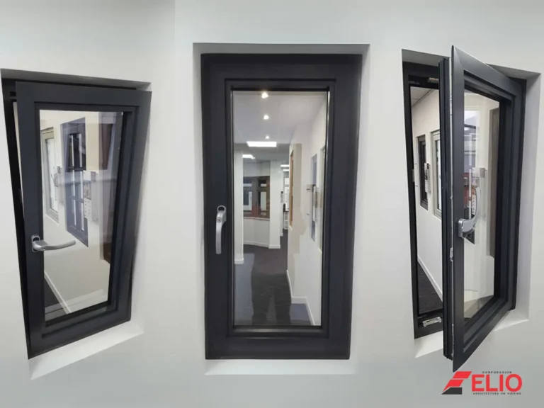 ventana-oscilobatiente-con-aluminio-de-color-negro-sistema-hermetico-antiruido-de-aluminio-en-serie