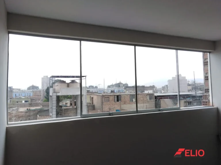 ventanas-corredizas-de-aluminio-y-vidrio-templado